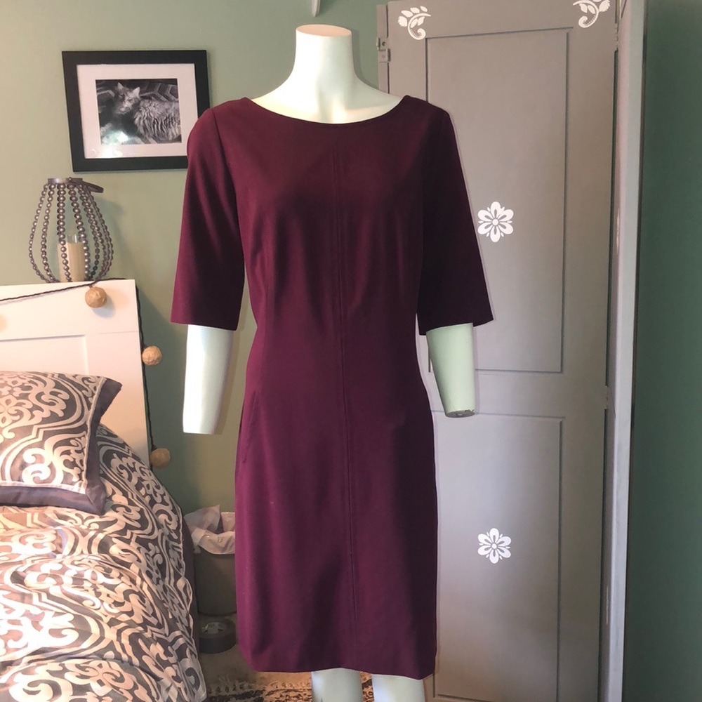 Tahari ALS Berry colored dress. Size 14